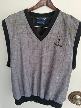 VINTAGE Sunderland Of Scotland Golf Classic Pullover Vest Men Plaid Large US Mad